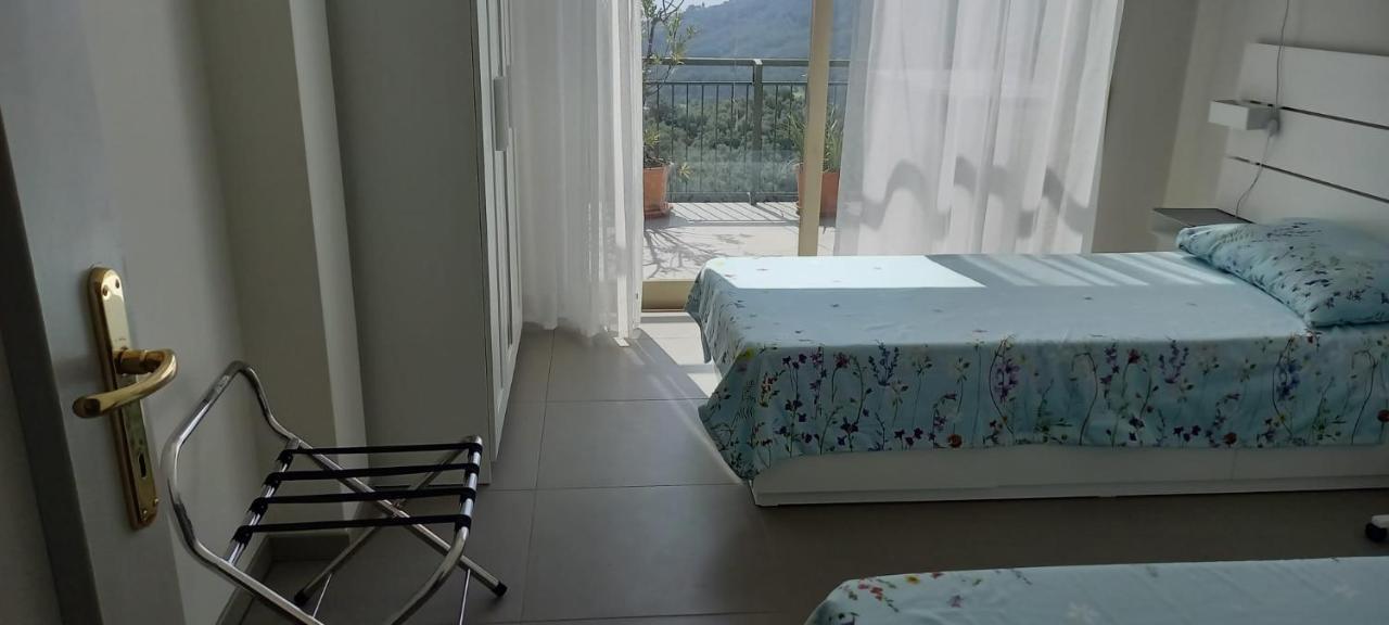 라팔로 La Terrazza Sul Golfo 아파트 외부 사진